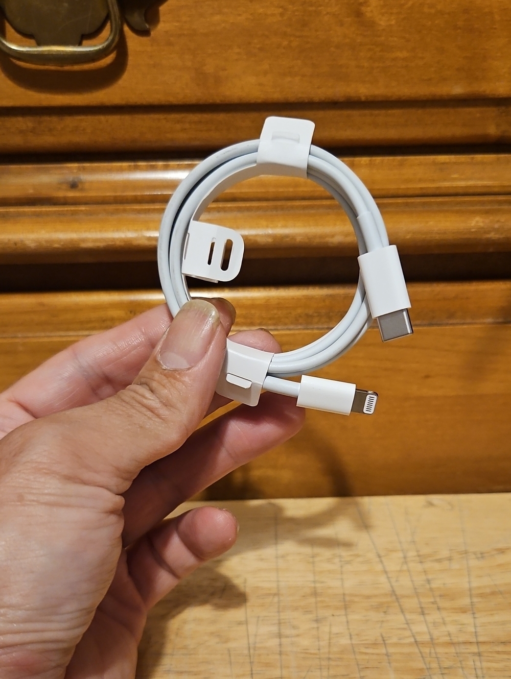 USB-C to Lightning Fast Charge Cable – White